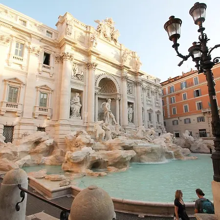アパート Trevi Fountain 2br