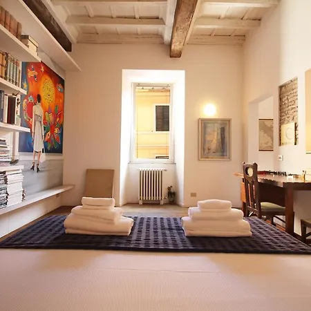 アパート Trevi Fountain 2br ローマ