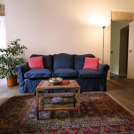 アパート Trevi Fountain 2br *